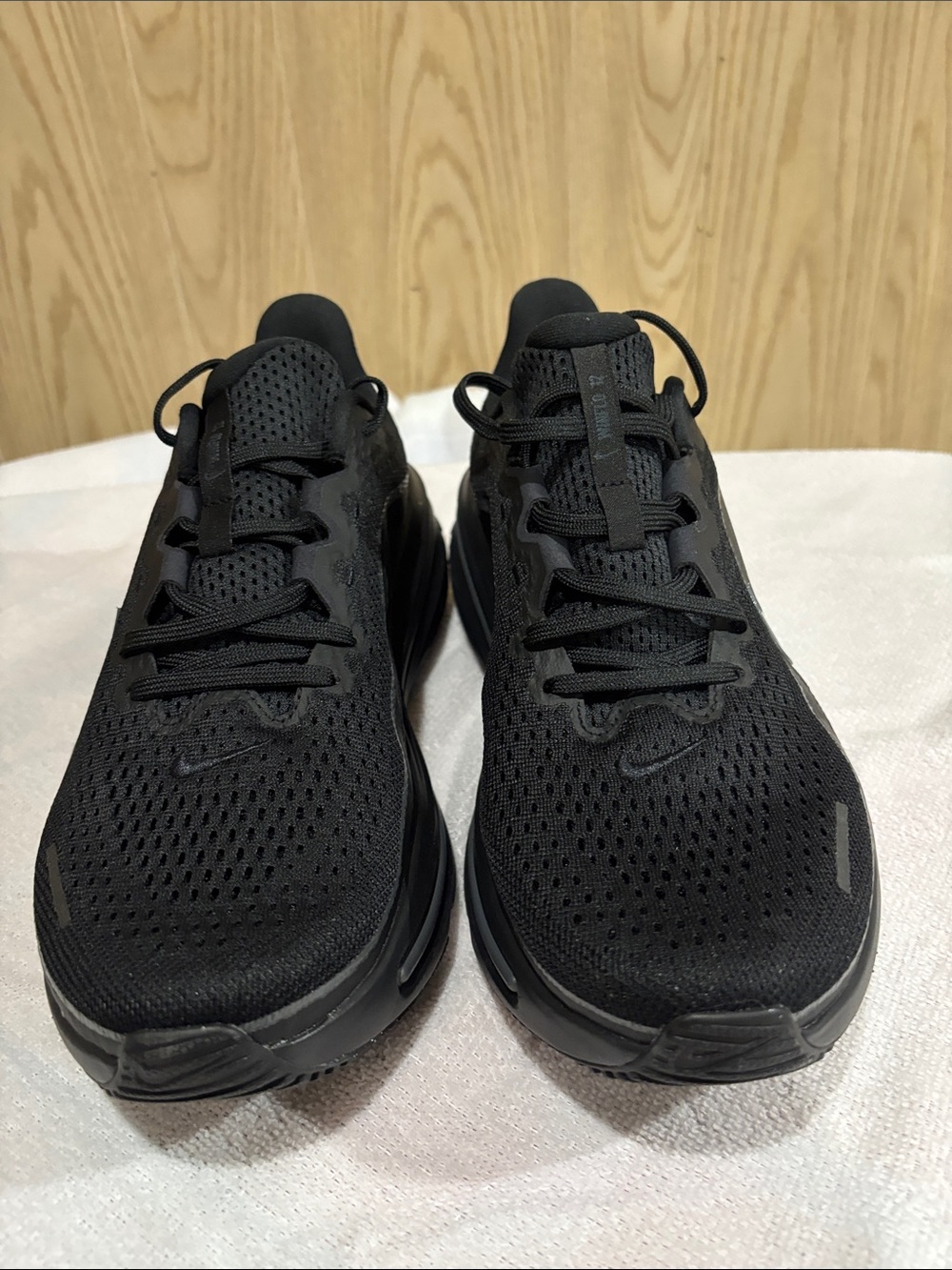 Nike mens winflo road running. Brand new sz 9